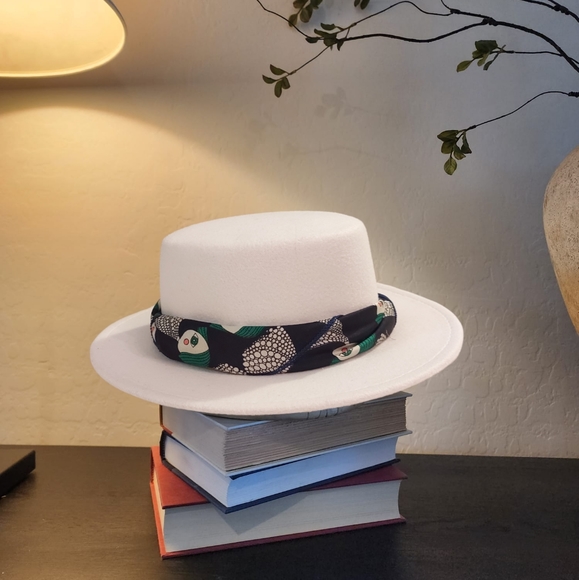 White Fedora Jazz Hat - Picture 1 of 3